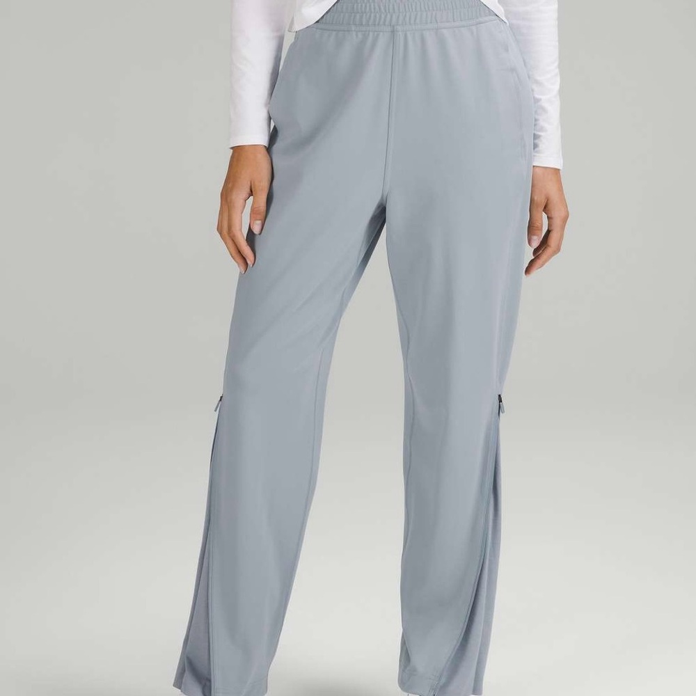 Women’s Lululemon Gray Everlux Joggers